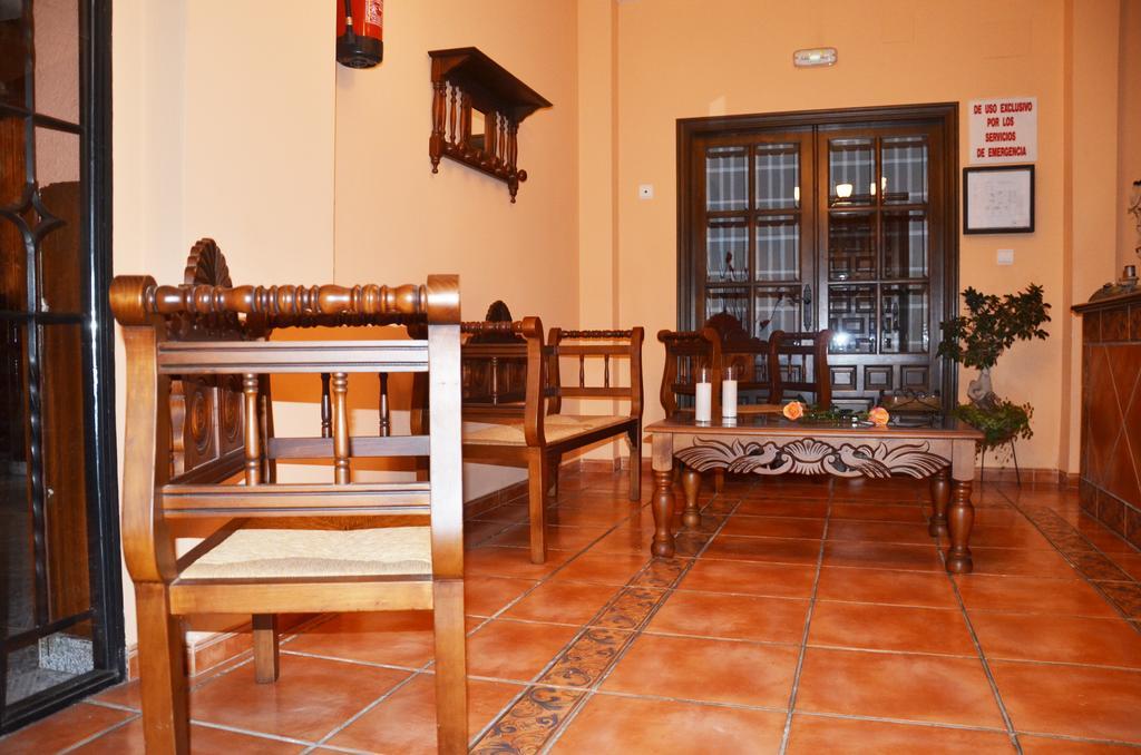 Hostal La Dehesa Del Valle Pedroches Alcaracejos Bagian luar foto